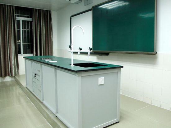 教師演示臺(tái)1.jpg